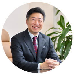 不動産コンサルタント　成田　隆一